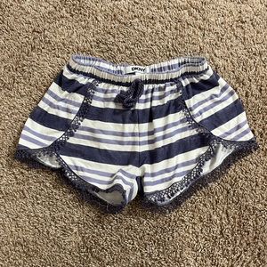 DKNY purple and white crocheted shorts size 5